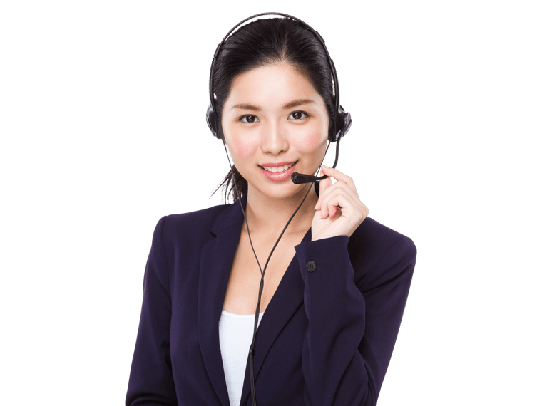Japanese interpreting services expert wearing a black jacket and a headset
