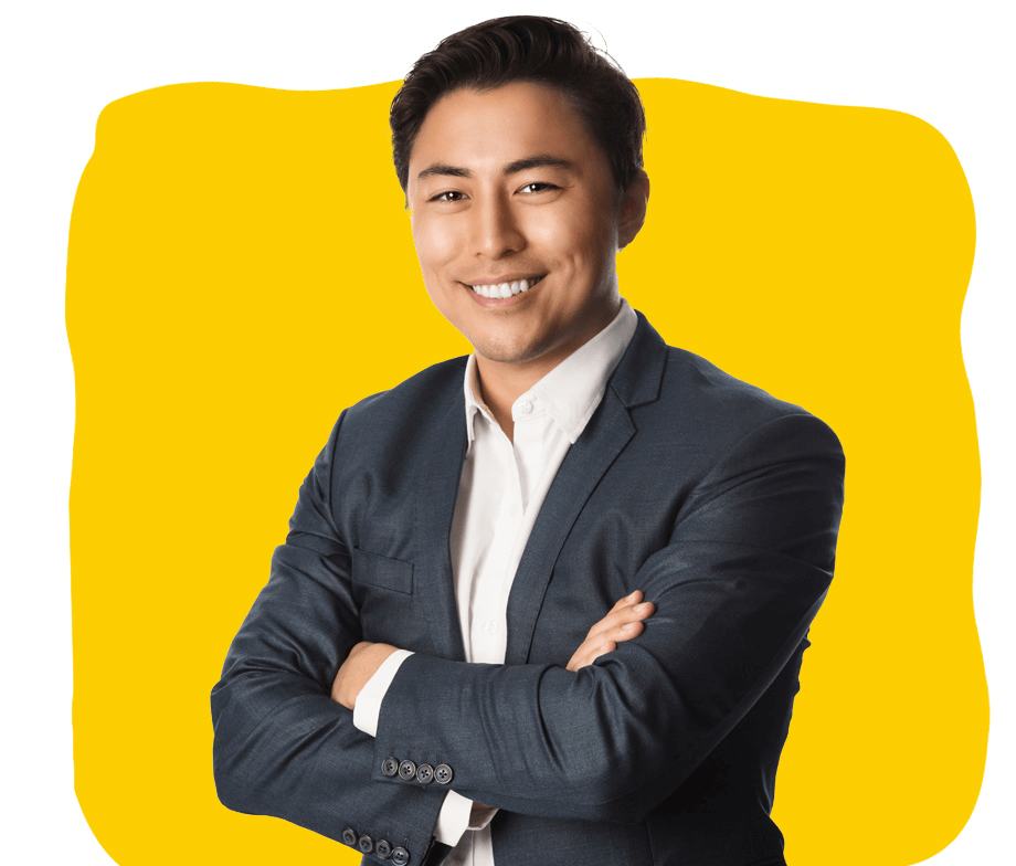 Thai interpreting services, A young Thai businessman wearing a blazer and smiling.