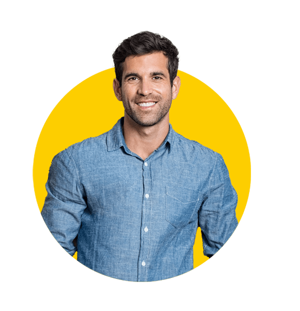 Machine translations uk, Portrait of a handsome man smiling against grey background with copy space. 