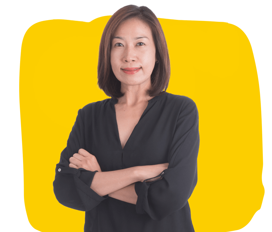 Uzbek localisation services,  A middle aged woman folding hands and smiling.