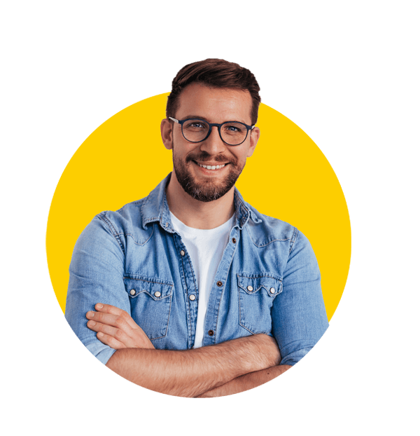 Mining translations uk, Isolated shot of young handsome man with beard, wearing casual clothes, posing in studio on white background.