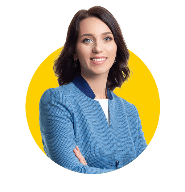 Swiss translation services by Absolute Translations, young beautiful brunette woman wearing a bloue cot. 