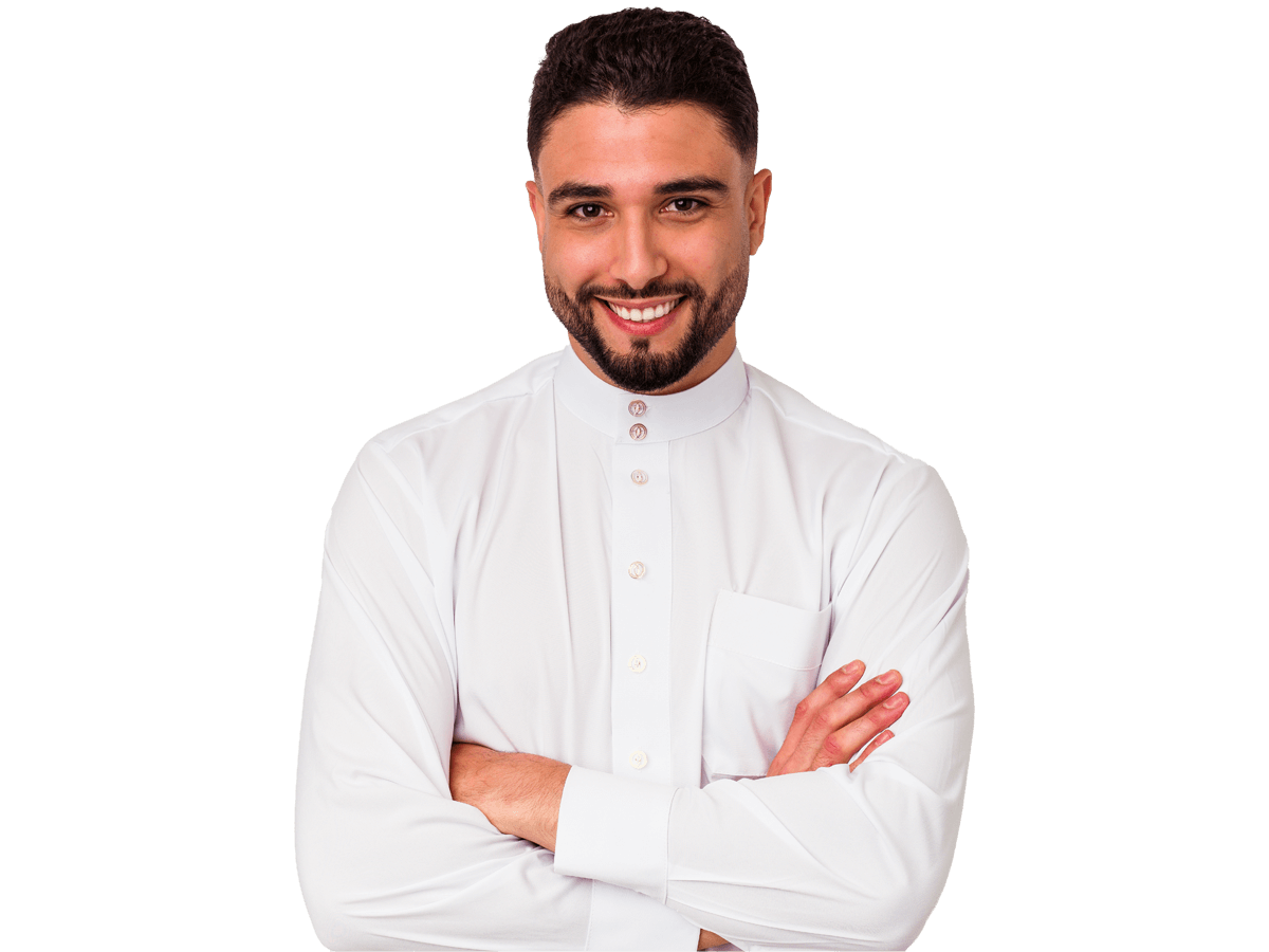 Arabic translation Smiling Expert in white polo