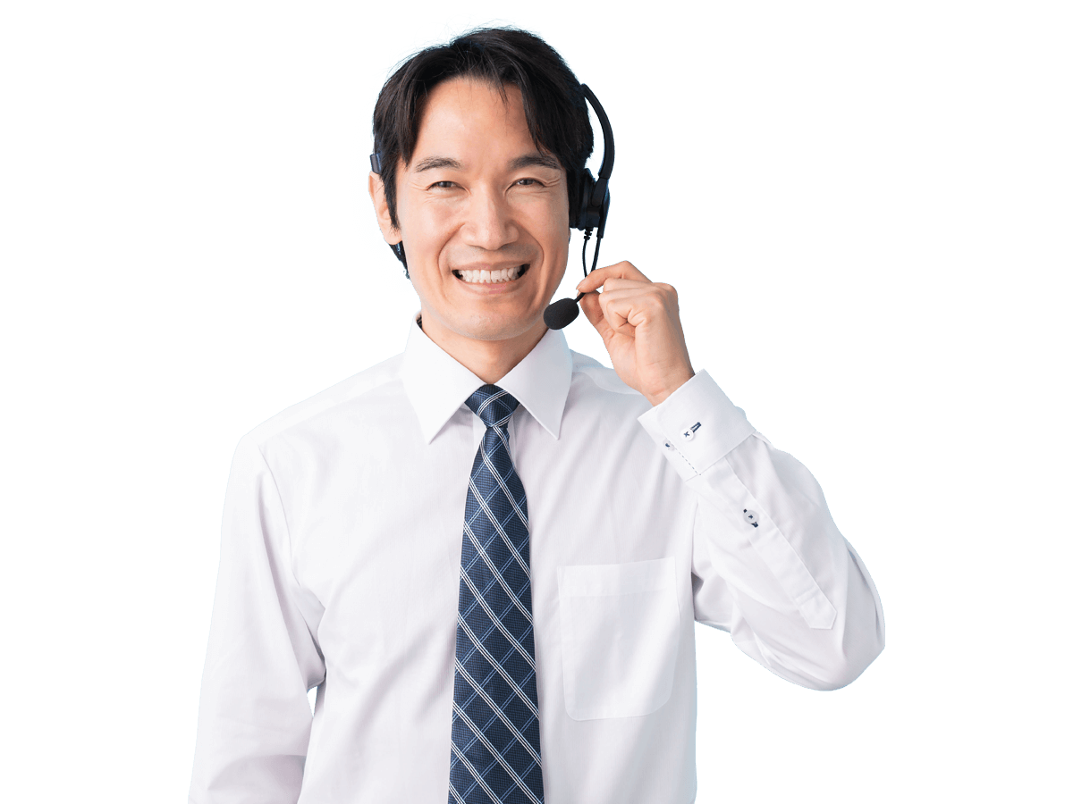 Korean interpreting services smiling man wearing a white shirt and a headset